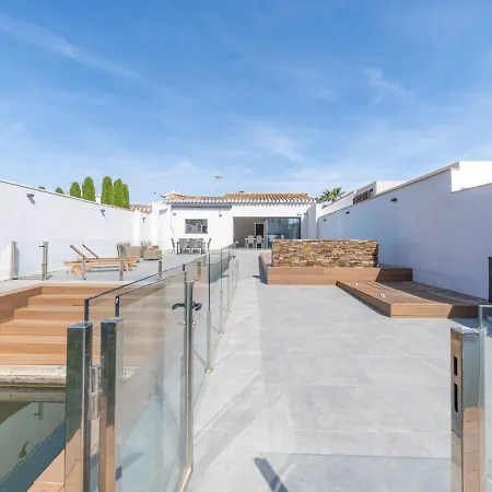 Semesterbostad Medes By Interhome