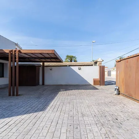 Medes By Interhome * Empuriabrava